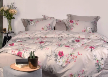 Decoflux Blossom Almond/Flowers-Kiss  voodipesu 150x210cm