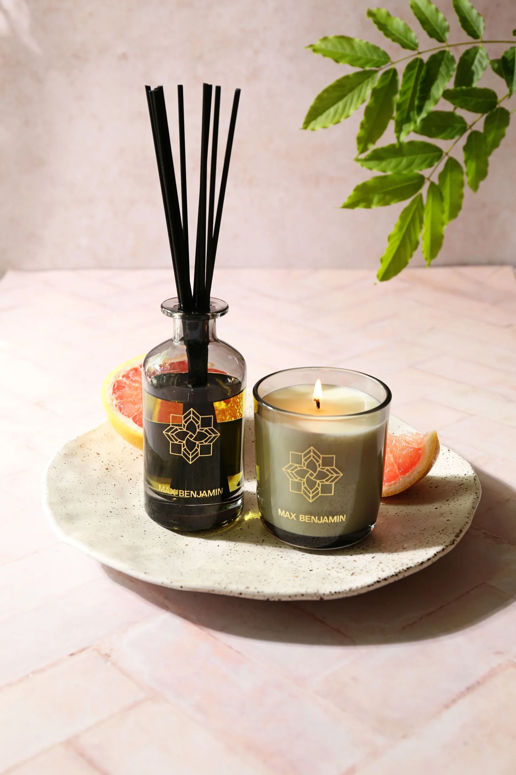 Max Benjamin lõhnaküünal French Linen Water - Image 2